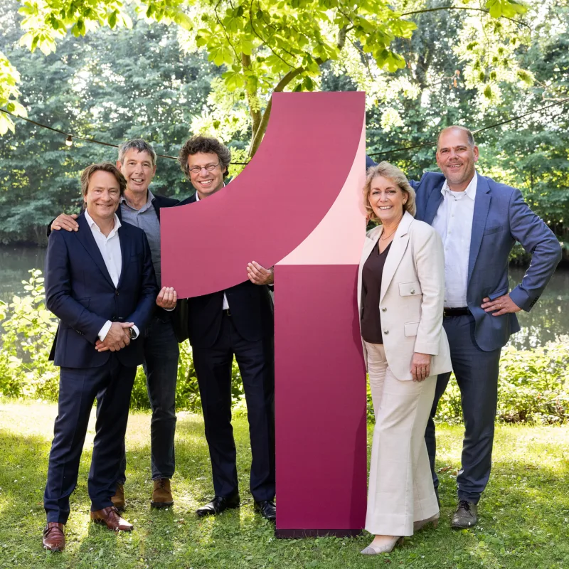 LR Bestuurders vijf GGZ instellingen rondom gezamenlijk initiatief