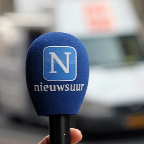 Nieuwsuur microfoon