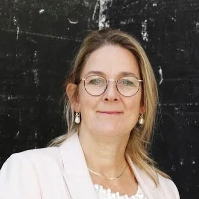 Maaike van Leuken lid rvb